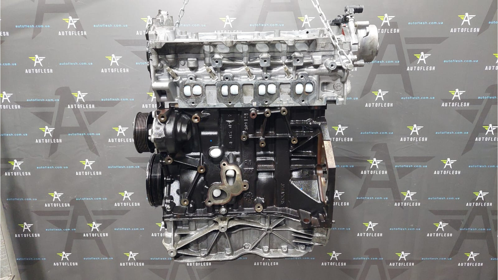Двигатель 2.0 DCI M9R700, 7701477702 Nissan Opel Renault бу